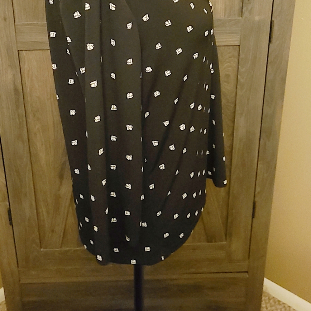 212 Collection Blouse - Picture 11 of 14